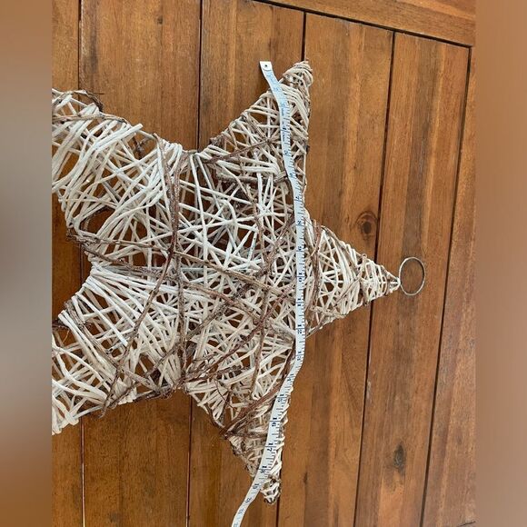 Grapevine White / Brown Hanging Star - Picture 3 of 7